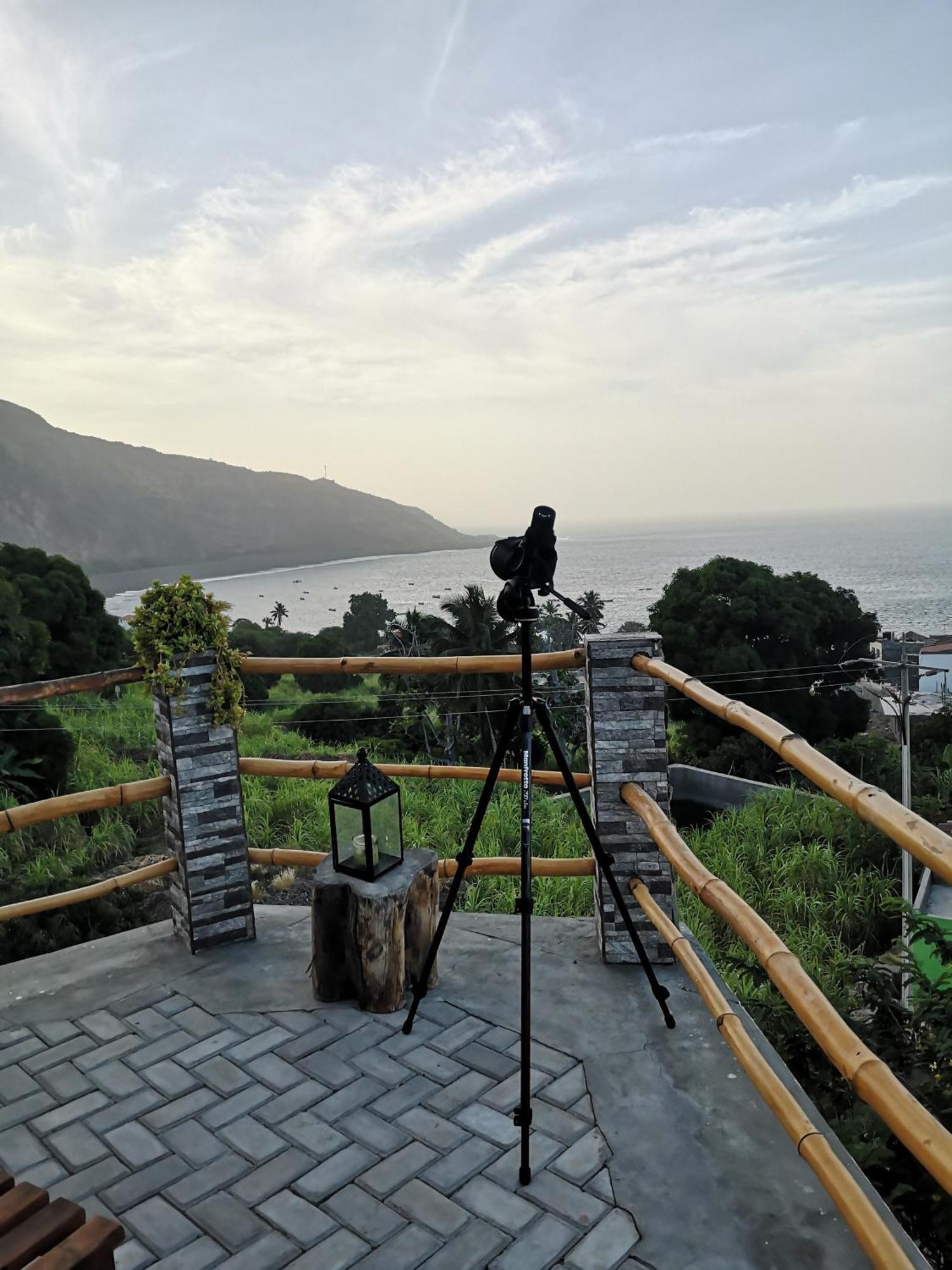 Bed and Breakfast Kaza Ladera Seladinha Exterior foto